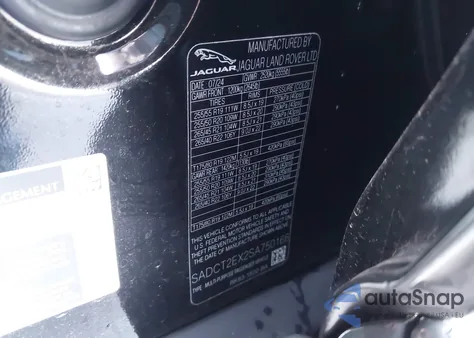 2025 Jaguar F-Pace R-Dynamic S P250 Awd Automatic z USA, uszkodzony, nr VIN SADCT2EX2SA750166